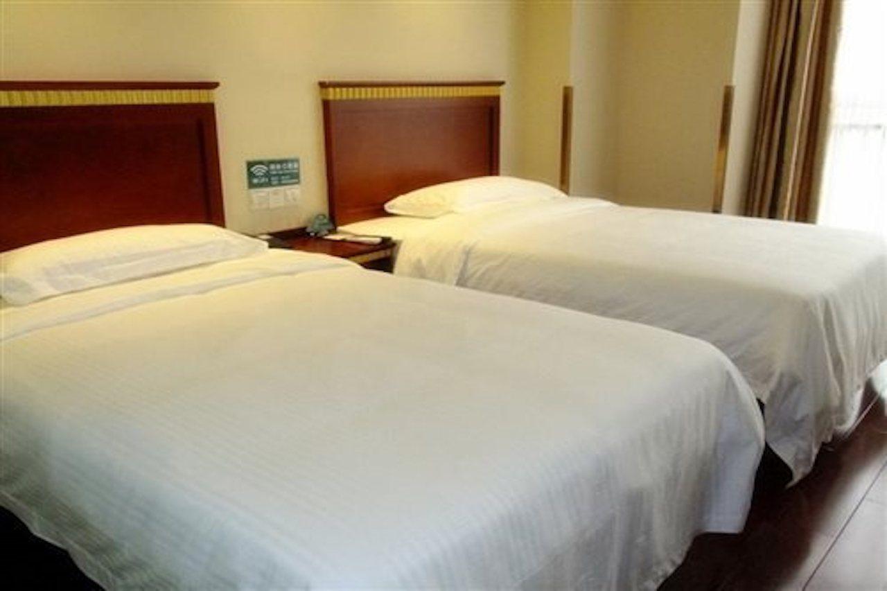 Greentree Inn Henan Luoyang Wangcheng Square Business Hotel Exterior photo