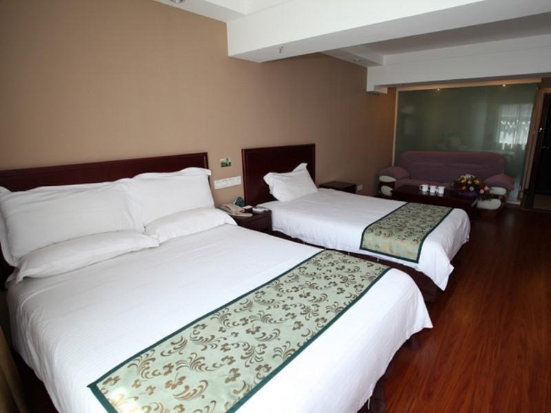 Greentree Inn Henan Luoyang Wangcheng Square Business Hotel Exterior photo
